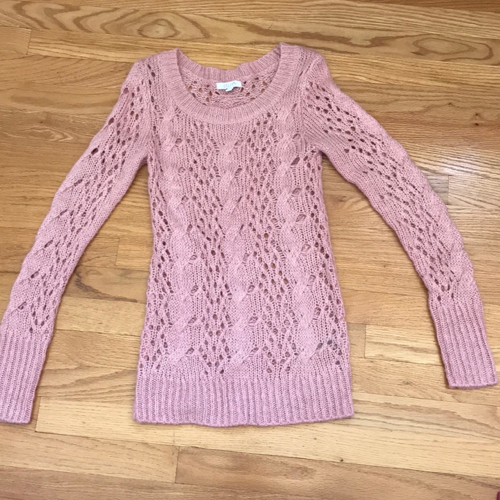 Delia’s crew-neck sweater